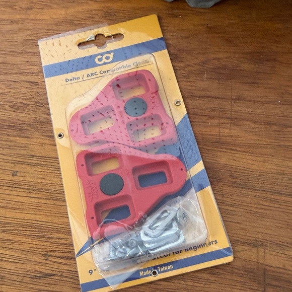 Specialized Black and Gray Athletic Shoes - Picture 13 of 15